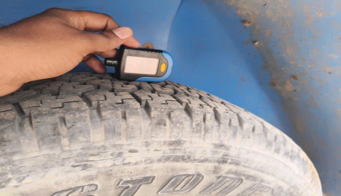 2021 Mahindra Bolero B6 (O), Diesel, Manual, 41,128 km, tyre