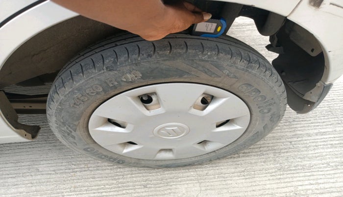 2015 Maruti Wagon R 1.0 LXI CNG, CNG, Manual, 1,08,549 km, tyre