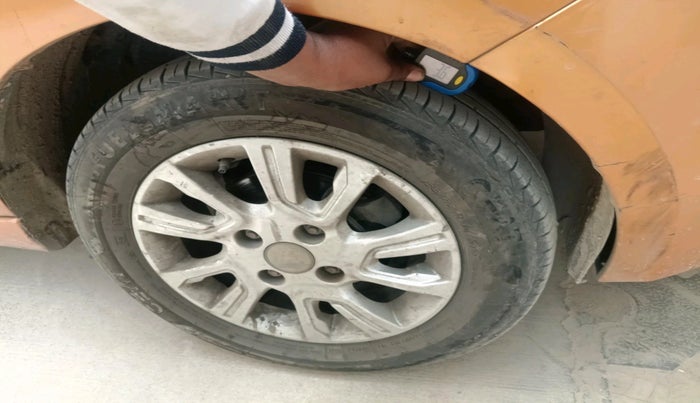 2017 Tata Tiago XZ PETROL, Petrol, Manual, 98,966 km, tyre