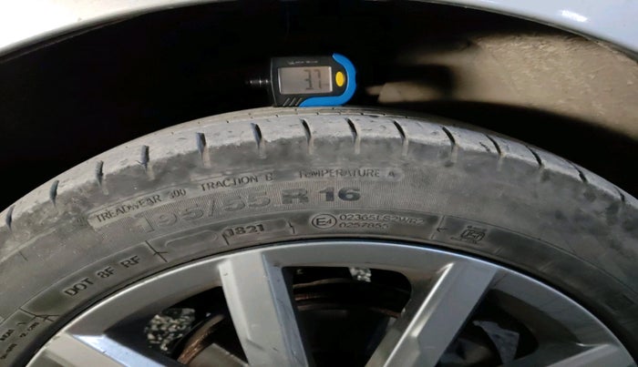 2019 Volkswagen Vento 1.2 TSI HIGHLINE PLUS AT, Petrol, Automatic, 55,073 km, tyre