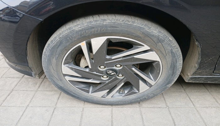 2021 Hyundai NEW I20 ASTA (O) 1.0 TURBO GDI DCT, Petrol, Automatic, 8,954 km, tyre