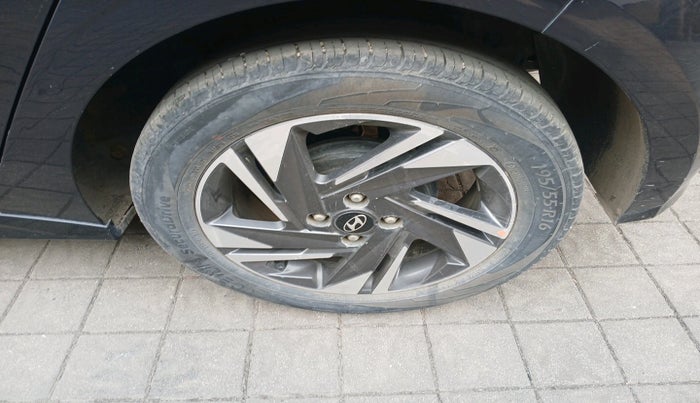 2021 Hyundai NEW I20 ASTA (O) 1.0 TURBO GDI DCT, Petrol, Automatic, 8,954 km, tyre