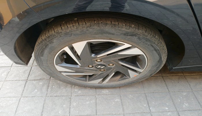 2021 Hyundai NEW I20 ASTA (O) 1.0 TURBO GDI DCT, Petrol, Automatic, 8,954 km, tyre