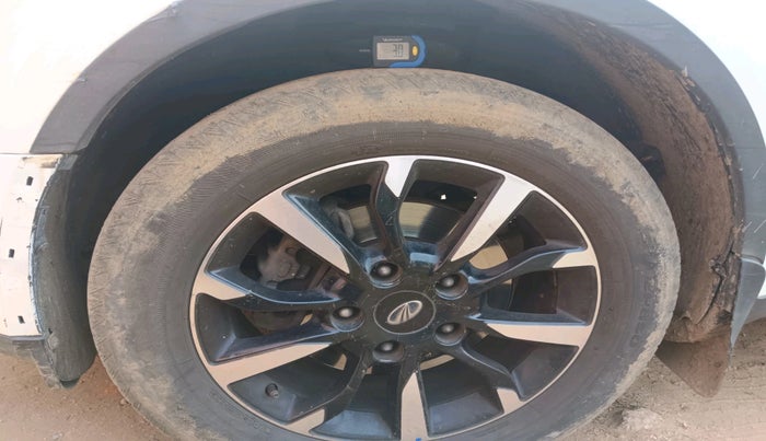 2020 Mahindra XUV500 W11, Diesel, Manual, 62,020 km, tyre