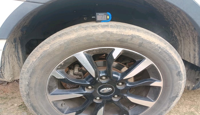 2020 Mahindra XUV500 W11, Diesel, Manual, 62,020 km, tyre