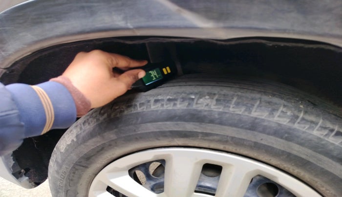 2017 Maruti Vitara Brezza VDI (O), Diesel, Manual, 1,38,926 km, tyre