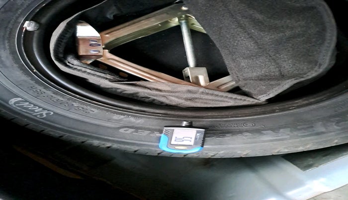 2023 Tata NEXON EV XZ PLUS, Electric, Automatic, 31,494 km, tyre