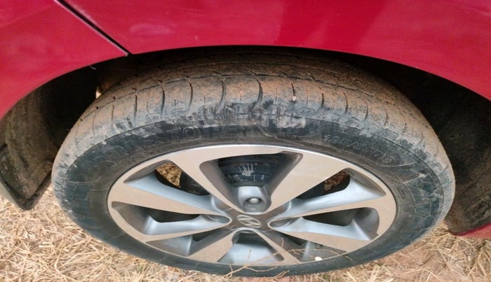 2015 Hyundai Elite i20 ASTA 1.4 CRDI, Diesel, Manual, 1,17,211 km, tyre