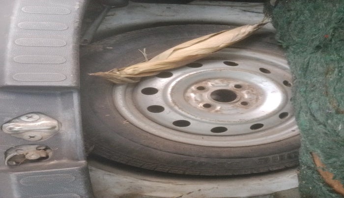 2016 Maruti Ritz LDI, Diesel, Manual, 95,330 km, tyre