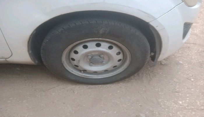 2016 Maruti Ritz LDI, Diesel, Manual, 95,330 km, tyre