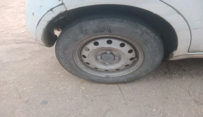 2016 Maruti Ritz LDI, Diesel, Manual, 95,330 km, tyre