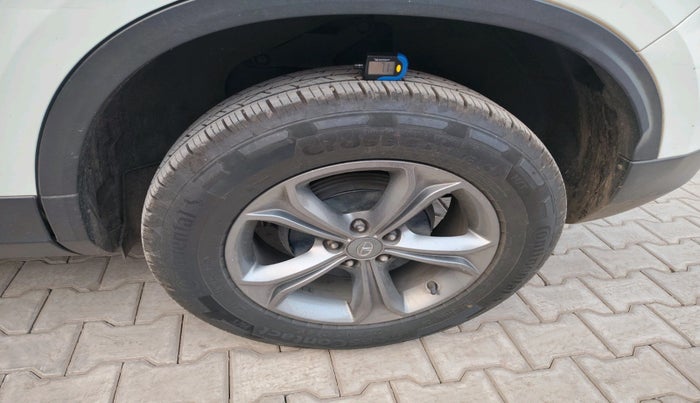 2021 Tata Harrier XT 2.0L KRYOTEC, Diesel, Manual, 82,965 km, tyre