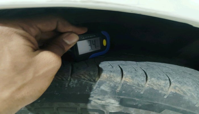 2018 Ford Ecosport TITANIUM 1.5L DIESEL, Diesel, Manual, 1,47,000 km, tyre