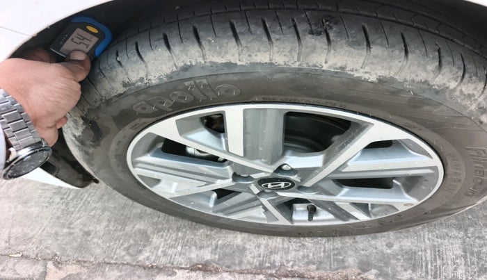 2025 Hyundai Verna SX 1.5 l MPI, Petrol, Manual, 8,655 km, tyre