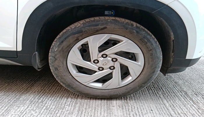 2021 Hyundai Creta EX 1.5 DIESEL, Diesel, Manual, 23,422 km, tyre