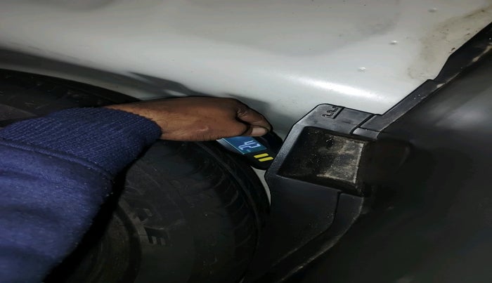 2022 Maruti Swift VXI AMT, Petrol, Automatic, 29,250 km, tyre