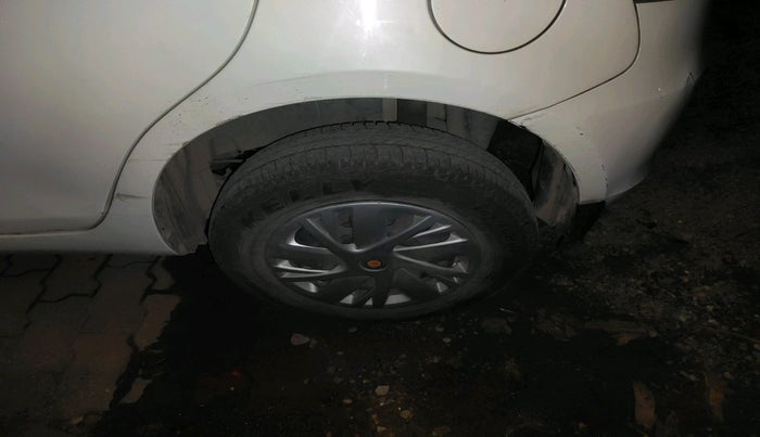 2017 Maruti Swift VDI, Diesel, Manual, 1,67,601 km, tyre