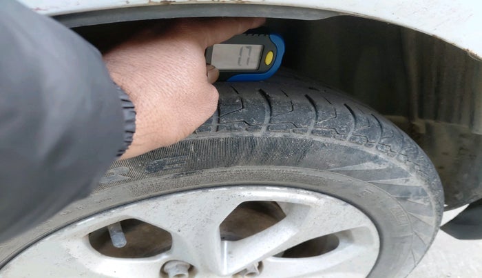 2017 Ford Figo Aspire TITANIUM1.5 DIESEL, Diesel, Manual, 1,83,561 km, tyre