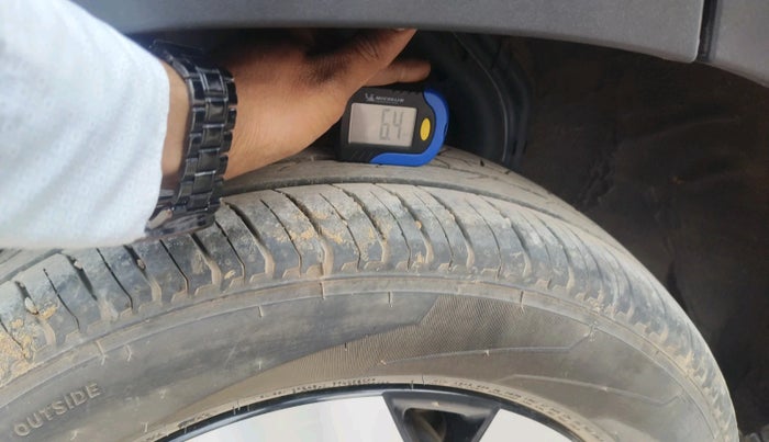 2023 Nissan MAGNITE XV TURBO CVT, Petrol, Automatic, 5,089 km, tyre