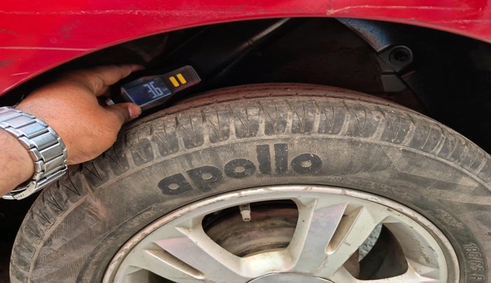 2011 Hyundai i20 SPORTZ 1.2, Petrol, Manual, 54,989 km, tyre