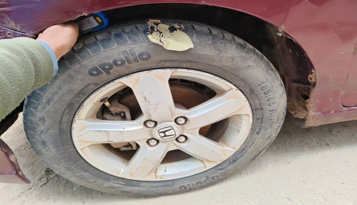 2012 Honda City 1.5L I-VTEC S MT, Petrol, Manual, 1,32,021 km, tyre