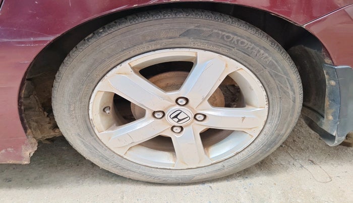 2012 Honda City 1.5L I-VTEC S MT, Petrol, Manual, 1,32,021 km, tyre