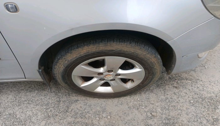 2011 Skoda Fabia ELEGANCE 1.2 MPI, Petrol, Manual, 72,776 km, tyre