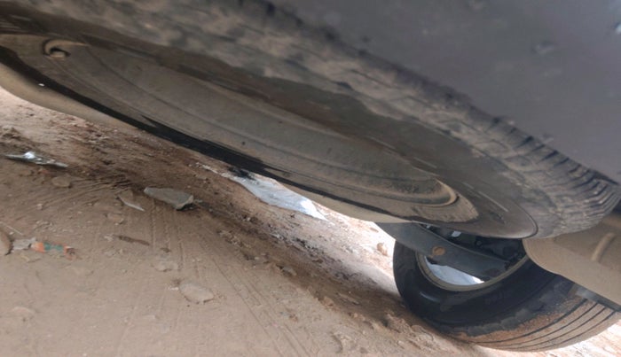 2015 Mahindra XUV500 W10, Diesel, Manual, 1,35,174 km, tyre