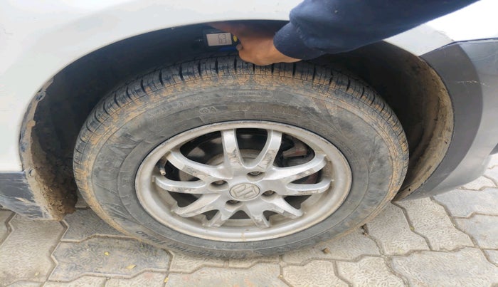 2014 Maruti Swift Dzire VDI, Diesel, Manual, 95,488 km, tyre