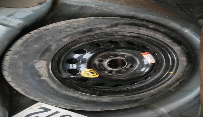 2019 Ford Figo Aspire TITANIUM 1.2 PETROL, Petrol, Manual, 58,133 km, tyre