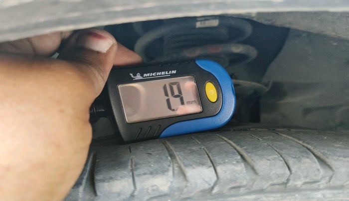 2020 Ford FREESTYLE TITANIUM 1.2 PETROL, Petrol, Manual, 95,698 km, tyre