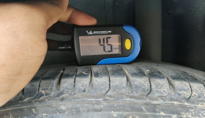 2020 Ford FREESTYLE TITANIUM 1.2 PETROL, Petrol, Manual, 95,698 km, tyre