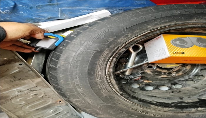 2015 Honda City 1.5L I-VTEC VX, Petrol, Manual, 1,09,721 km, tyre