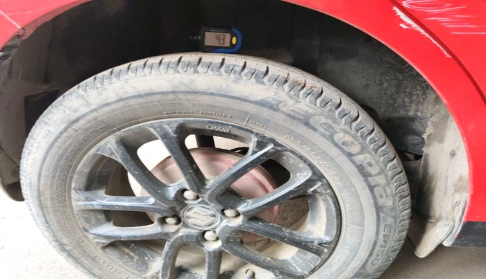 2022 Maruti Swift ZXI AMT, Petrol, Automatic, 55,823 km, tyre