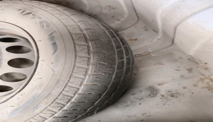 2014 Maruti Alto 800 LXI, Petrol, Manual, 47,550 km, tyre