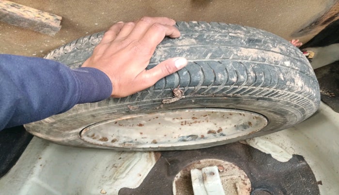 2012 Maruti Swift Dzire VXI, Petrol, Manual, 66,268 km, tyre