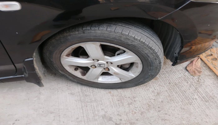 2013 Honda City 1.5L I-VTEC S MT, Petrol, Manual, 1,30,705 km, tyre