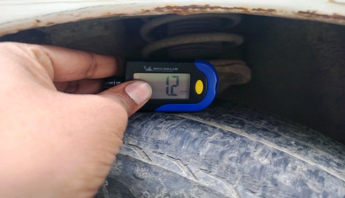 2012 Hyundai Santro Xing GL, Petrol, Manual, 94,382 km, tyre