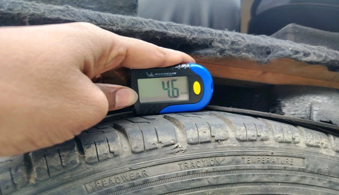 2012 Hyundai Santro Xing GL, Petrol, Manual, 94,382 km, tyre