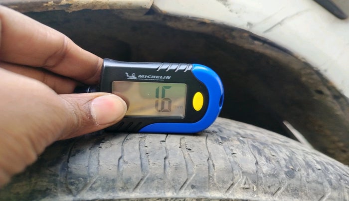 2012 Hyundai Santro Xing GL, Petrol, Manual, 94,382 km, tyre