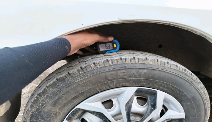 2020 Maruti Eeco 7 STR, Petrol, Manual, 67,533 km, tyre