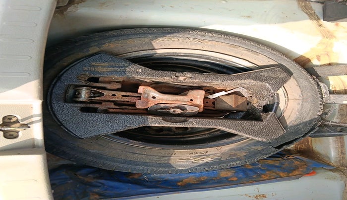 2016 Maruti Celerio VXI (O), Petrol, Manual, 1,12,950 km, tyre