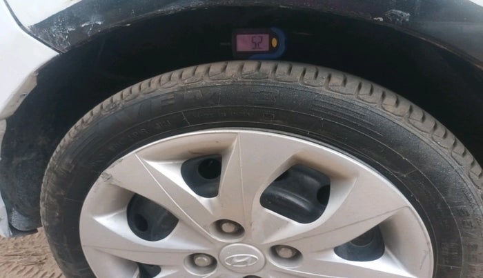 2011 Hyundai i10 SPORTZ 1.2, Petrol, Manual, 63,962 km, tyre