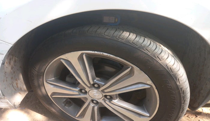 2018 Hyundai Verna 1.6 VTVT SX, Petrol, Manual, 99,041 km, tyre