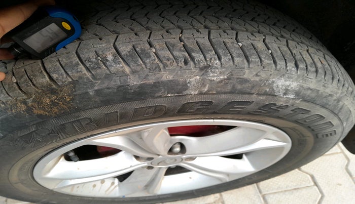 2019 Tata Harrier XT 2.0L KRYOTEC, Diesel, Manual, 80,428 km, tyre