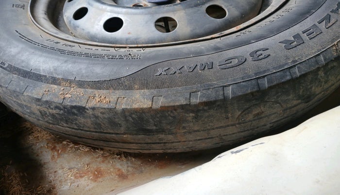 2019 Maruti Dzire VXI, Petrol, Manual, 95,320 km, tyre