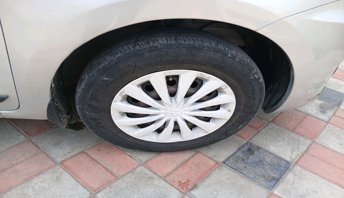 2019 Maruti Dzire VXI, Petrol, Manual, 95,320 km, tyre