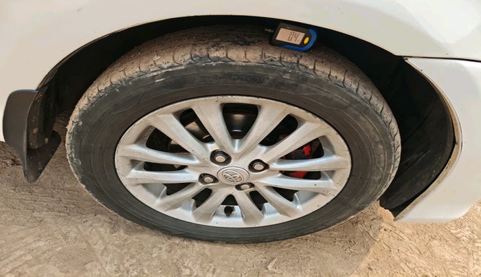 2012 Toyota Etios GD, Diesel, Manual, 2,22,948 km, tyre