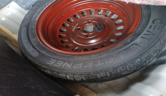 2023 Nissan MAGNITE XE, Petrol, Manual, 26,483 km, tyre