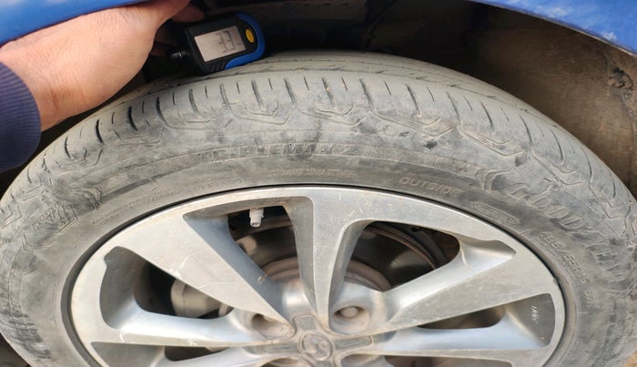 2014 Hyundai Elite i20 ASTA 1.4 CRDI, Diesel, Manual, 74,876 km, tyre